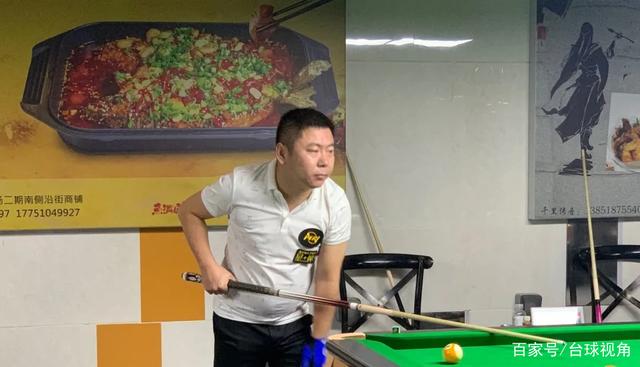 两队的交锋 两队的交锋