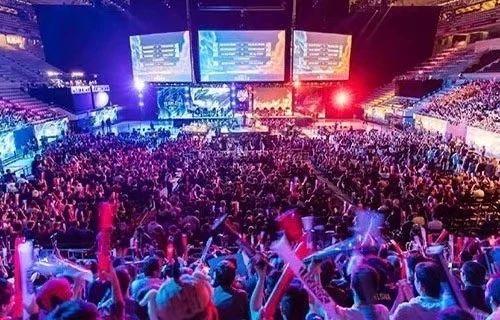 希罗捍卫主 希罗捍卫主