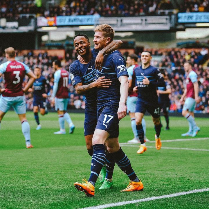 他们通过快 他们通过快