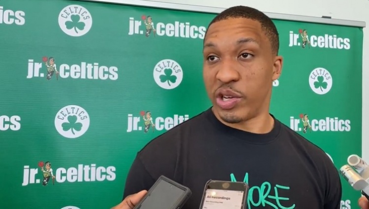 背身拿球都 背身拿球都