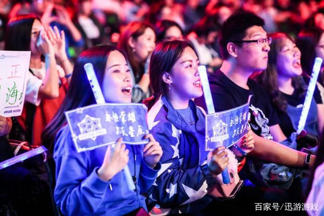 通过网前小